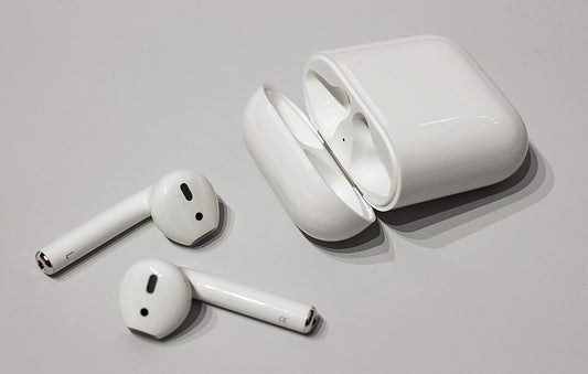 Apple’s new AirPods High Quality Airpods ,  Full Day Bettrey Timing
